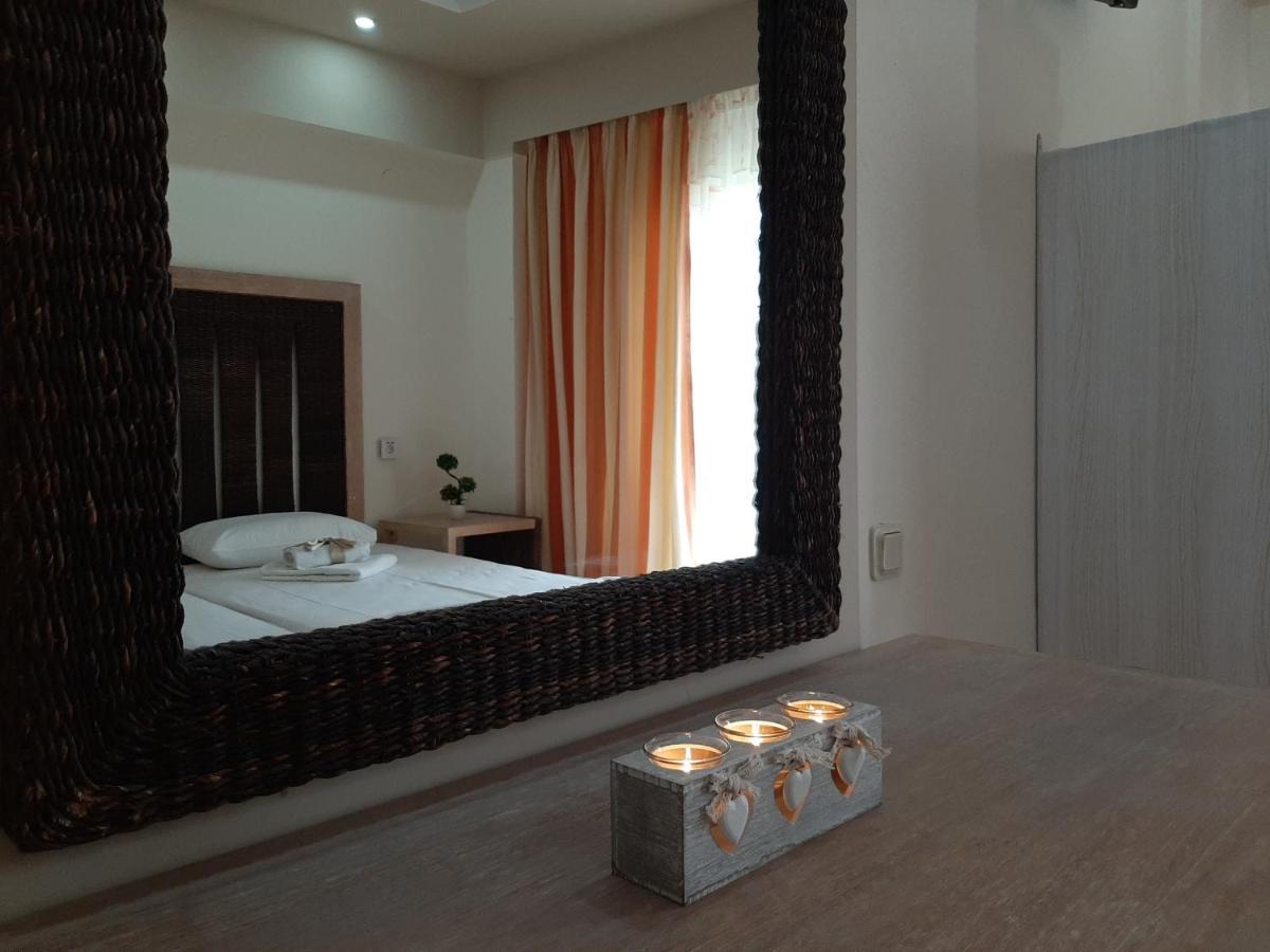 Ferienwohnung Mamas Reas Kato Spilaion Exterior foto